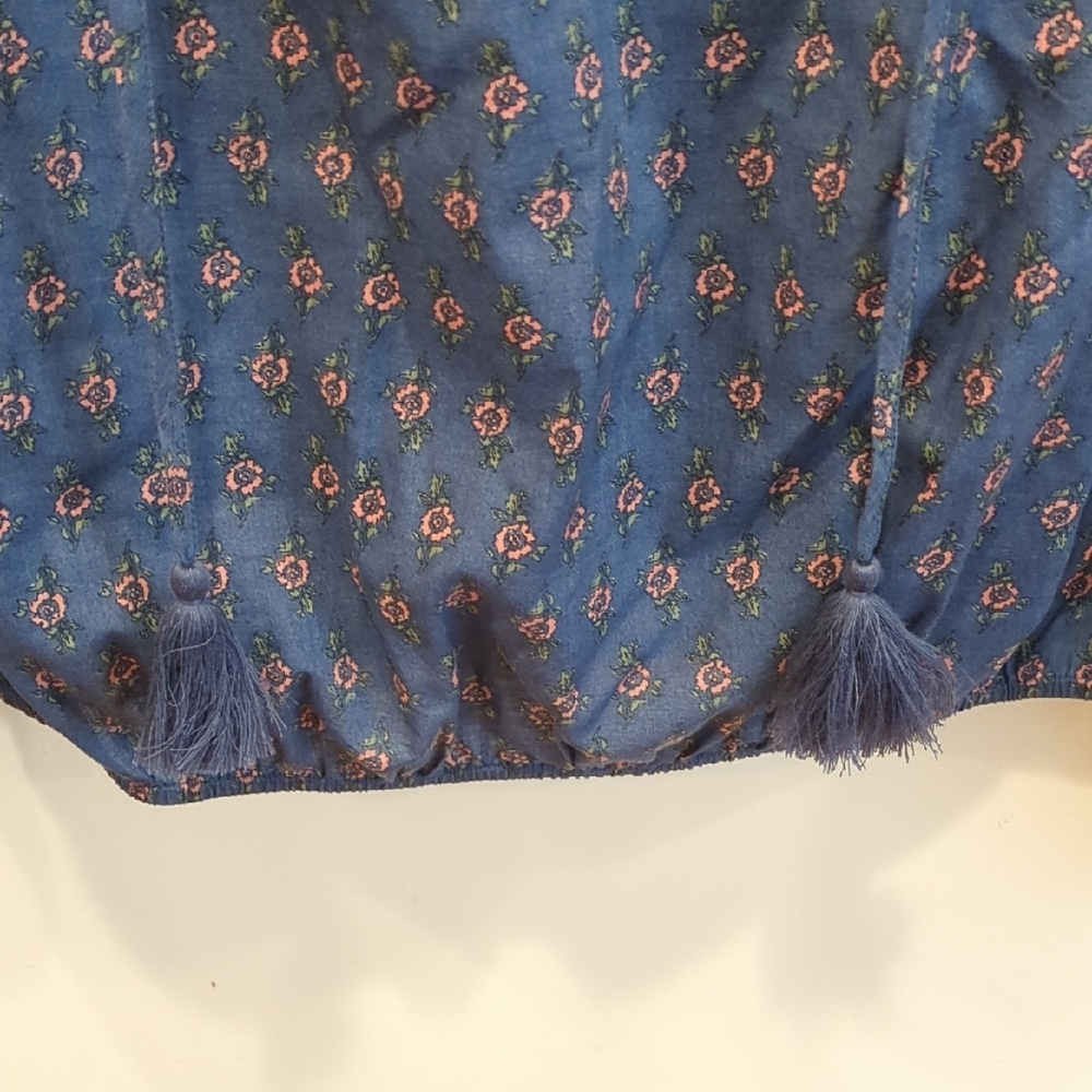 Lucky Brand Navy Floral Blouse Size Small Cotton Cottage Prairie Peasant Boho - Picture 3 of 7